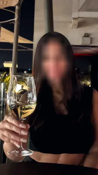 Carina, 40