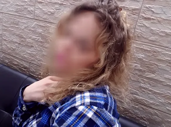 Carla, 33