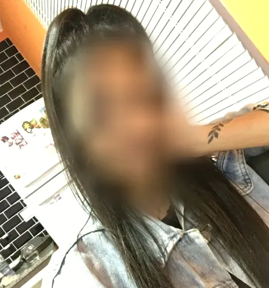Kira, 29