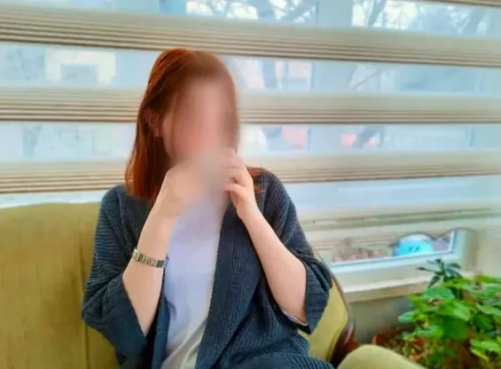 Linda, 24