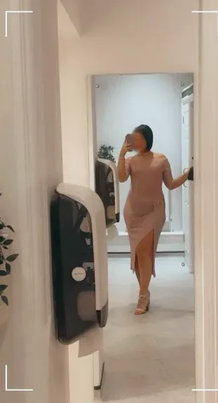 Vivien, 35